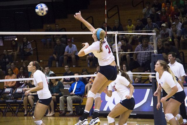 RMU Volleyball played in the Blue/Gold Invitational in Toledo, Ohio this weekend