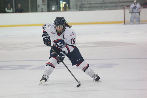 RMU couldnt pick up their tenth win losing to the Lakers 4-1 Friday evening on the road.