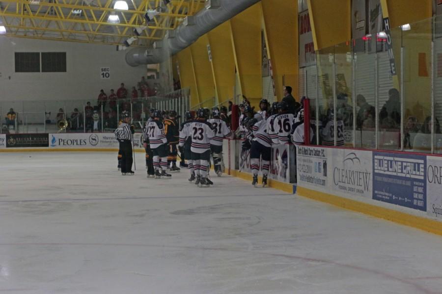 No. 20 RMU grinds out 2-1 victory over Niagara on senior day