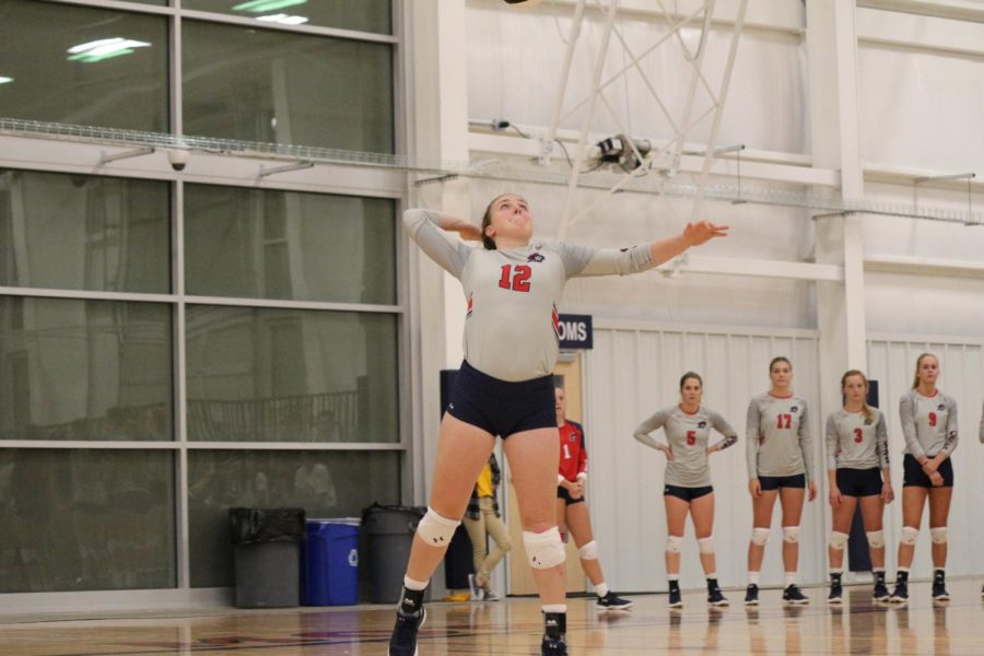 Volleyball mounts comeback against Kent State
