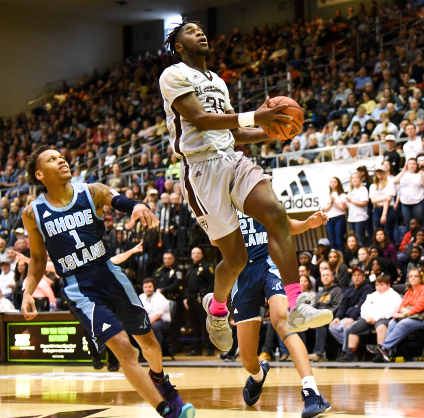 Justin+Winston+transferred+to+Robert+Morris+from+St.+Bonaventure.+He+was+appearing+on+the+Colonials+bench+during+their+weekend+series+with+Northern+Kentucky.+Photo+Credit%3A+St.+Bonaventure+Athletics