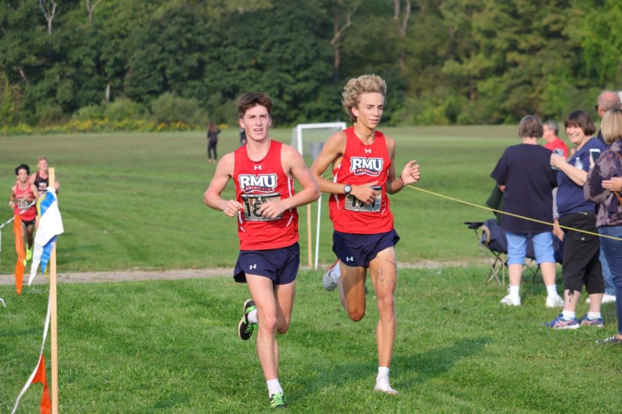 The+Colonials+showed+out+in+the+Youthtowne%2C+hosting+the+event+for+the+RMU+Colonial+Invitational+for+the+second+consecutive+year+Photo+credit%3A+Ethan+Morrison