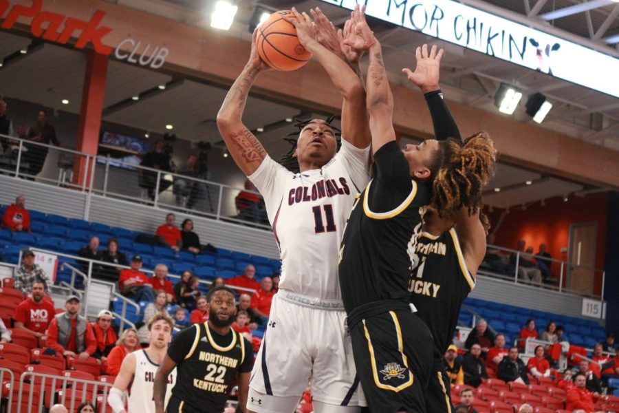 Stephaun Walker attempts a layup in the 65-52 loss to Northern Kentucky Photo credit: Cam Wickline