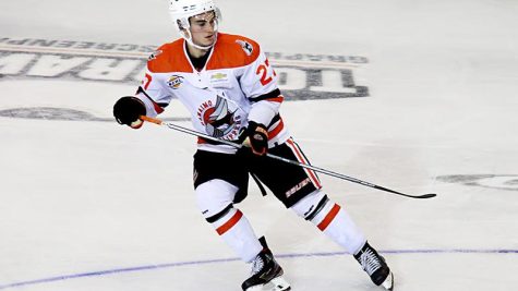 LeDonne as a member of the Nanaimo Clippers in the BCHL