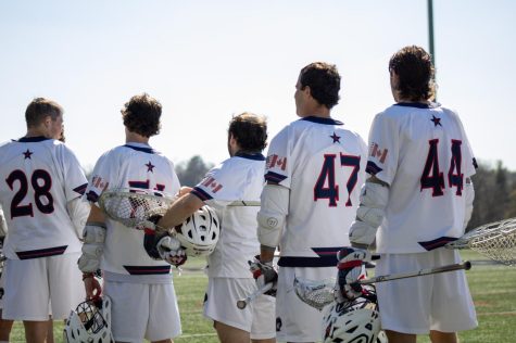 The mens lacrosse team improves to 2-4 in conference play after the 21-13 win over Bellarmine on Wednesday Photo credit: Hope Beatty