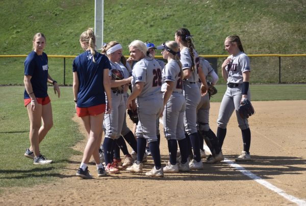#ColonialTEAMChallenge: What Has the Softball Team Been Doing On Twitter?